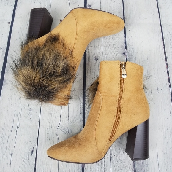 CAPE ROBBIN | Bernice faux fur chunky heel boots - Picture 2 of 9